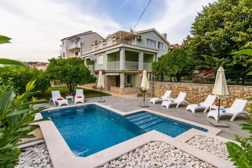Apartment In Okrug Gornji With Sea View, Terrace, Air Conditioning, Wifi 3436-2 Trogir Croatia
