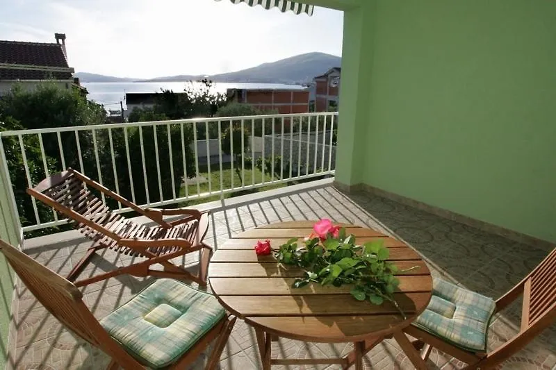 Apartment In Okrug Gornji With Sea View, Terrace, Air Conditioning, Wifi 3436-2 Trogir 0*,  Chorvatsko