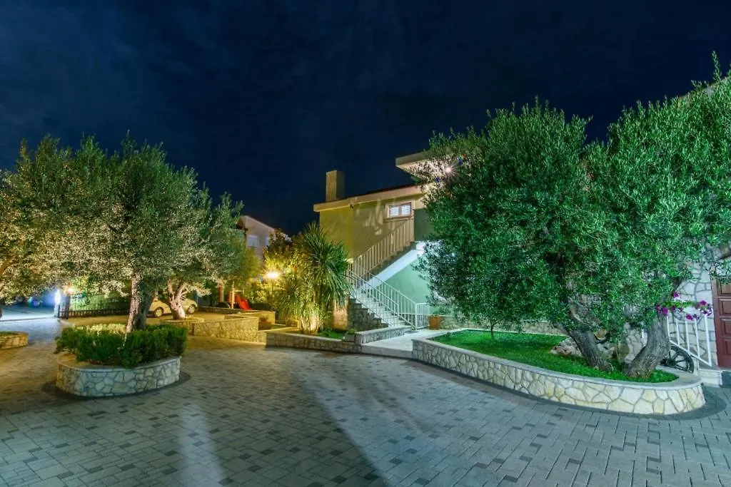 Apartment In Okrug Gornji With Sea View, Terrace, Air Conditioning, Wifi 3436-2 Trogir Croatia