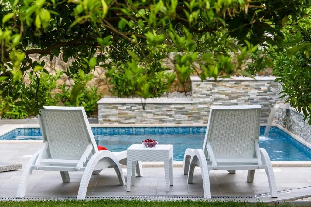 Apartment In Okrug Gornji With Sea View, Terrace, Air Conditioning, Wifi 3436-2 Trogir 0*,