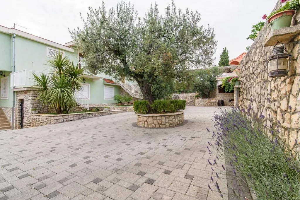 Apartment In Okrug Gornji With Sea View, Terrace, Air Conditioning, Wifi 3436-2 Trogir